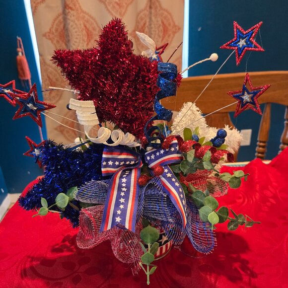 Patriotic Star-Spangled Centerpiece - Picture 2 of 4